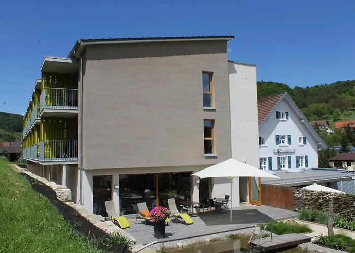 Wilder Mann فندق 3*